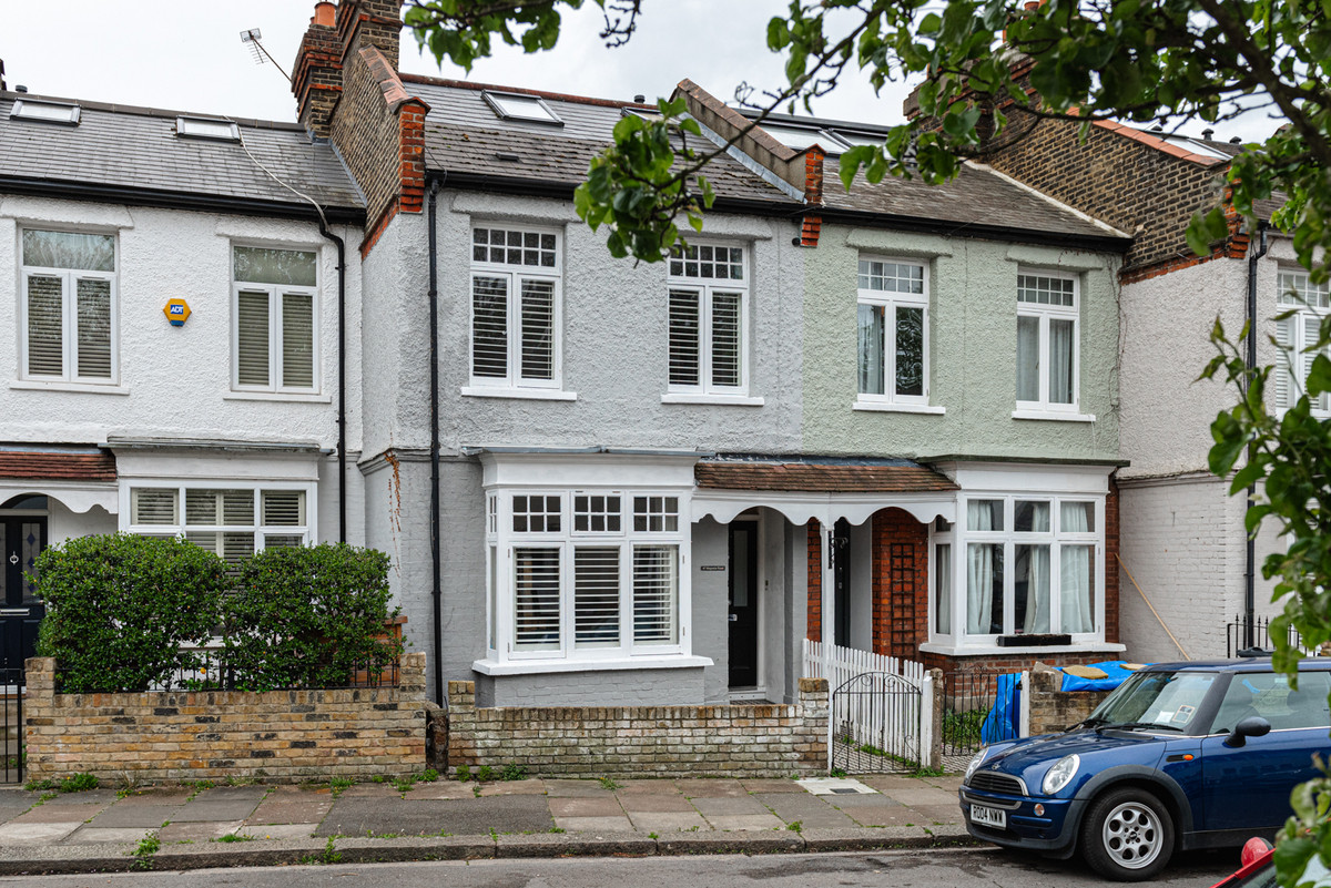 Magnolia Road, Chiswick, W4 - Paul Cooney