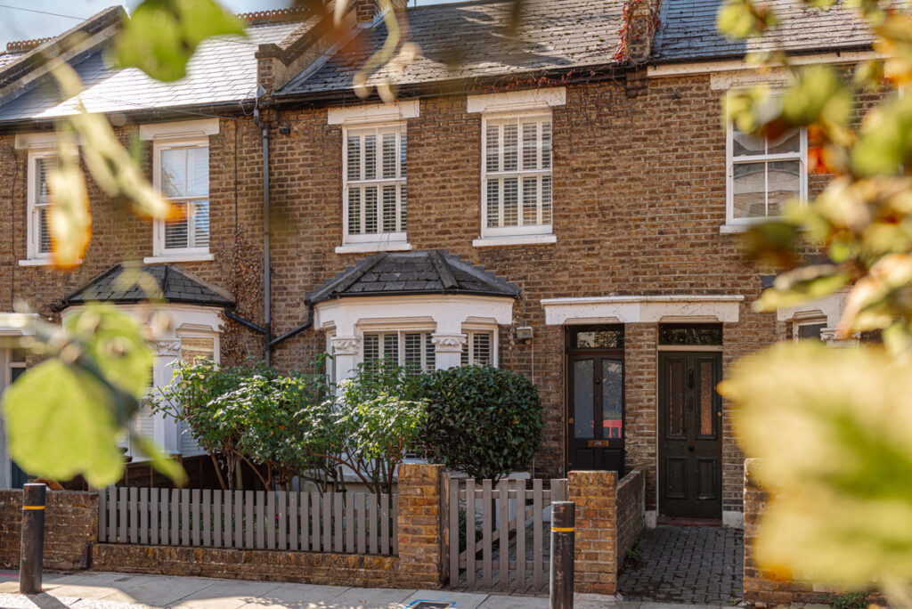 6 Spring Grove, Chiswick, W4 3NH